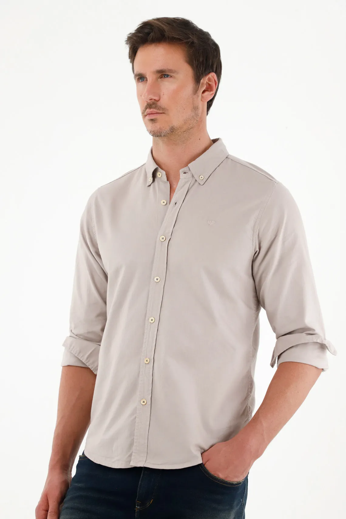 Camisa de silueta clásica con raqueta bordada gris para hombre