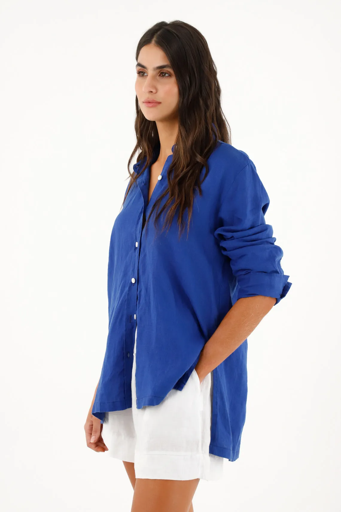 Camisa en 100% lino azul para mujer