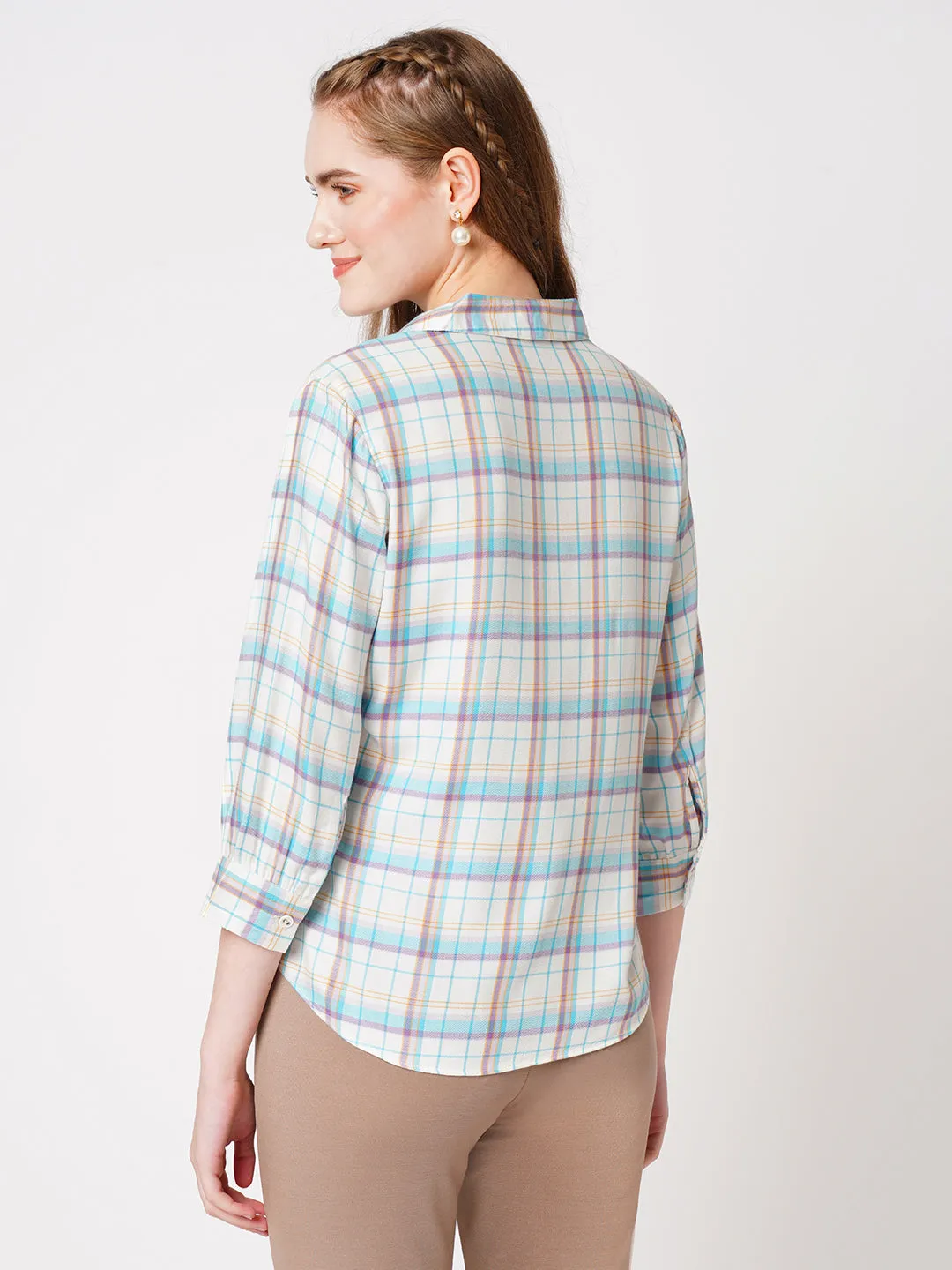 Women Checked Slim Fit Spread Collar Casual Shirt